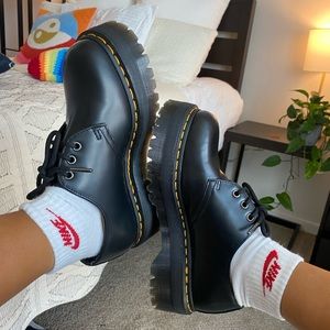 Dr. Martens 1461 size 9 women’s platform oxfords